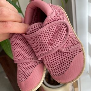 Stonz pink baby cruiser sneakers